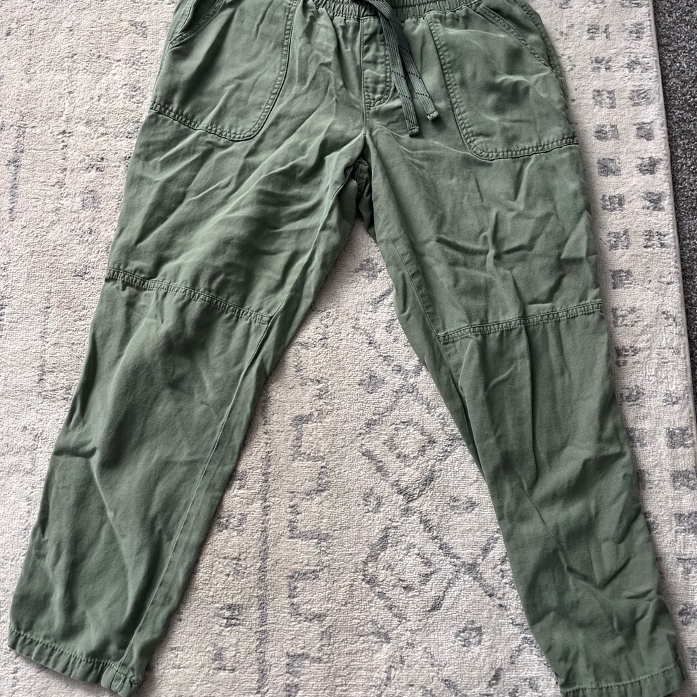 Women’s Sage Green Casual Pants